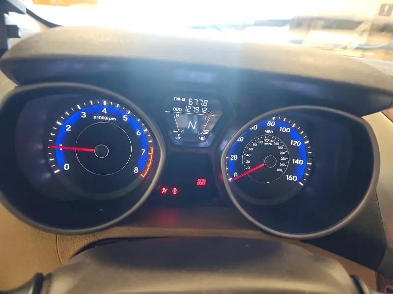 2011 HYUNDAI ELANTRA GLS  