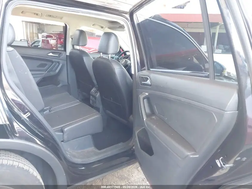 2018 VOLKSWAGEN TIGUAN 2.0T SE/2.0T SEL