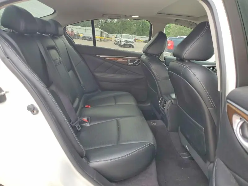 2015 INFINITI Q50 HYBRID SPORT  