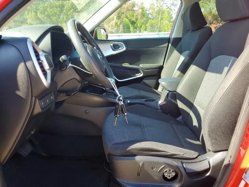 2021 KIA SOUL LX  