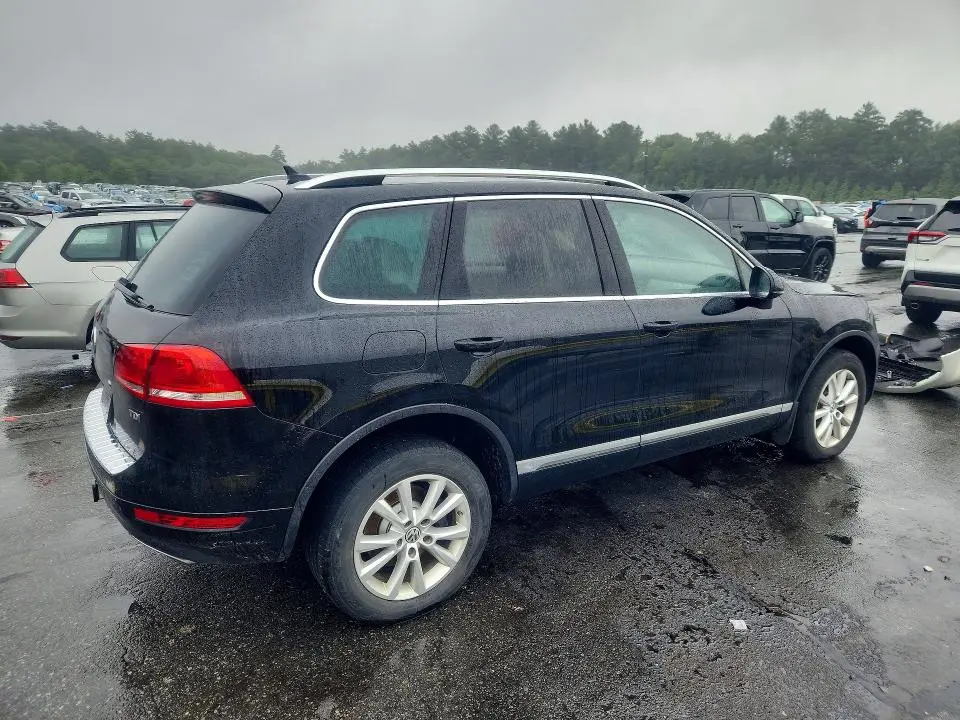 2014 VOLKSWAGEN TOUAREG V6 TDI  