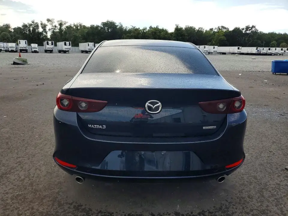 2024 MAZDA 3 PREFERRED  
