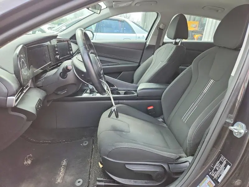 2021 HYUNDAI ELANTRA SEL  