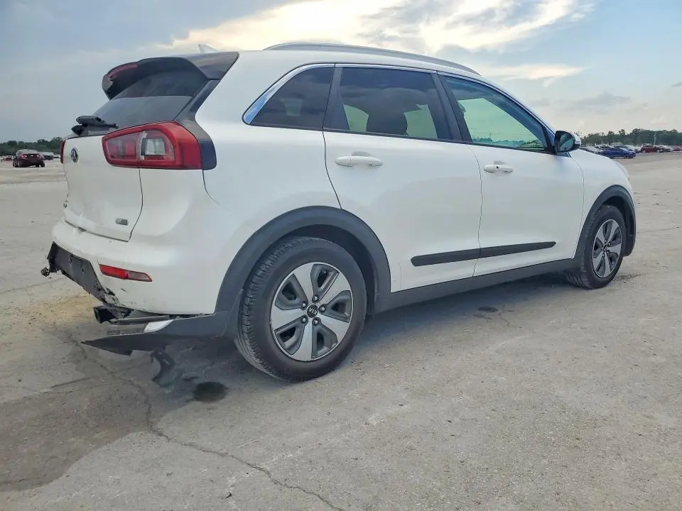 2018 KIA NIRO EX  