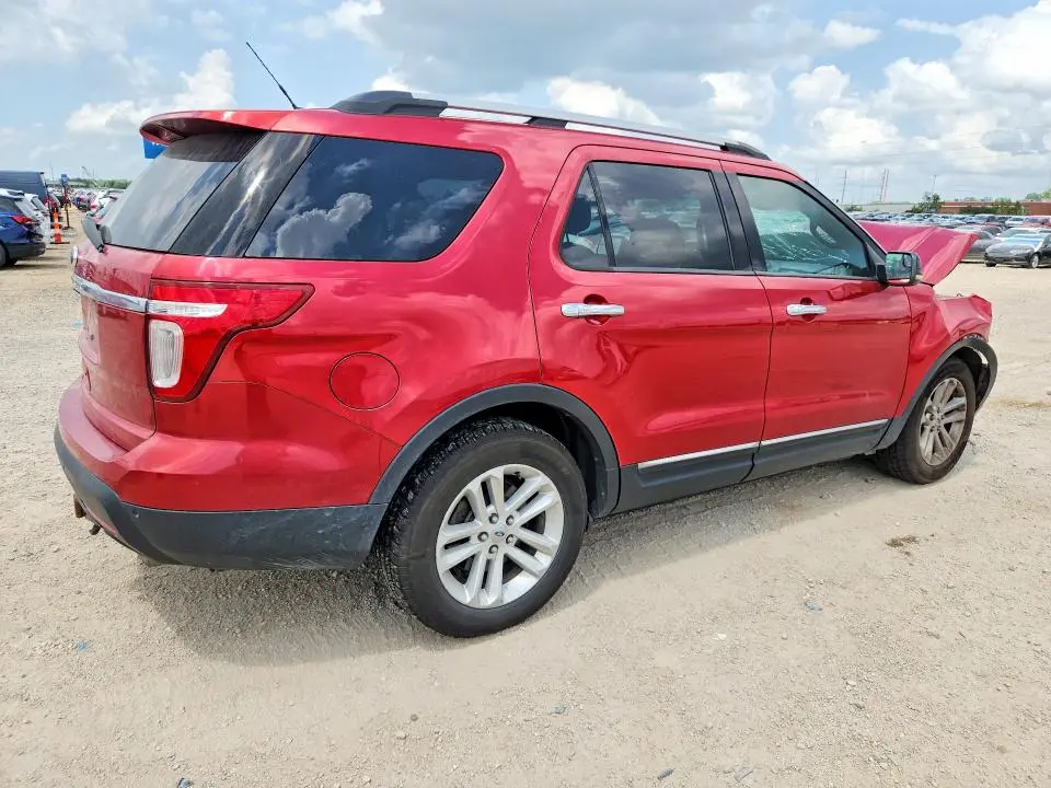 2011 FORD EXPLORER XLT  