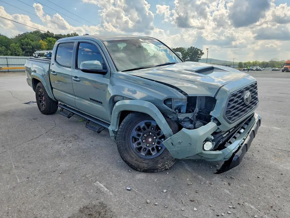 2022 TOYOTA TACOMA TRD SPORT  