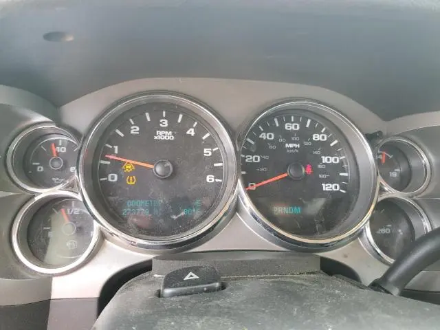 2011 CHEVROLET SILVERADO C1500 LT  