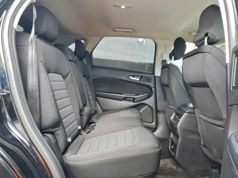 2018 FORD EDGE SE  