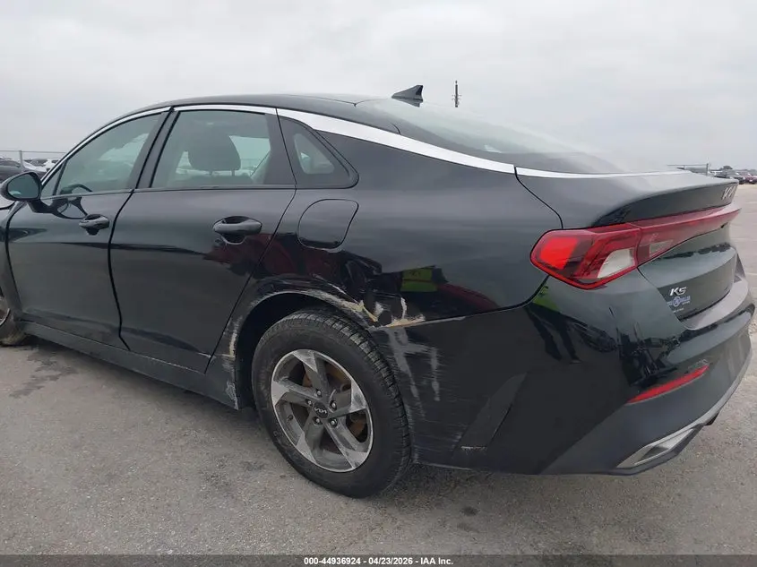 2022 KIA K5 LX