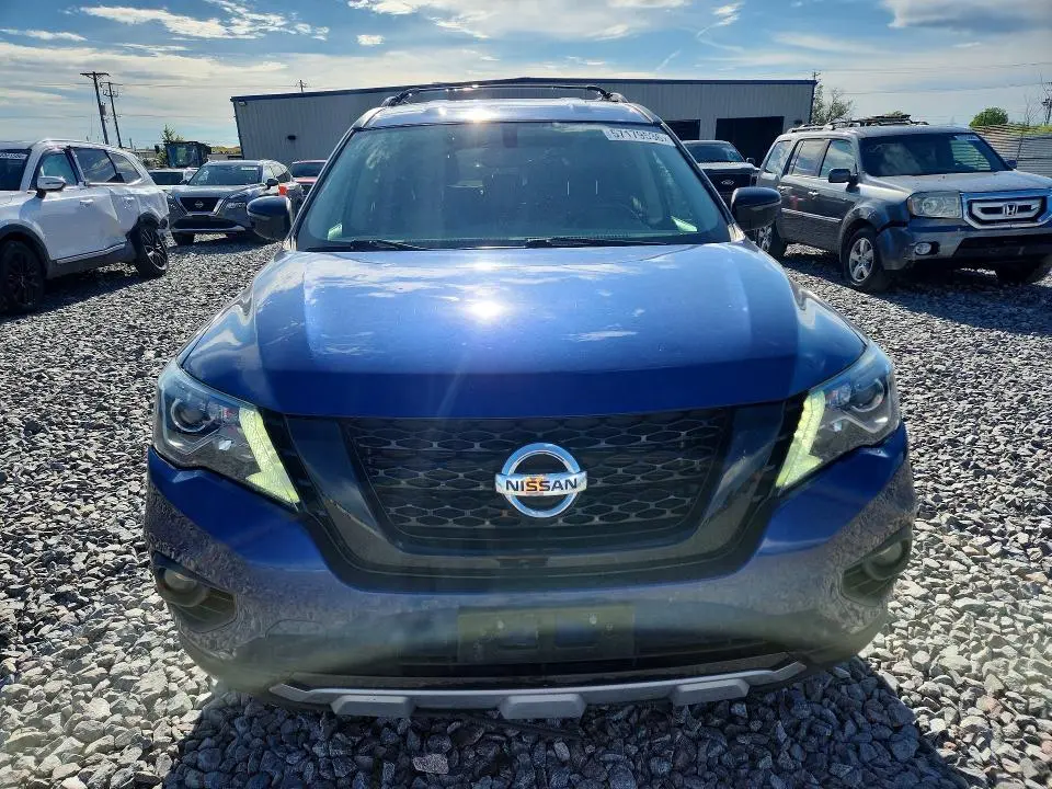 2020 NISSAN PATHFINDER SV  