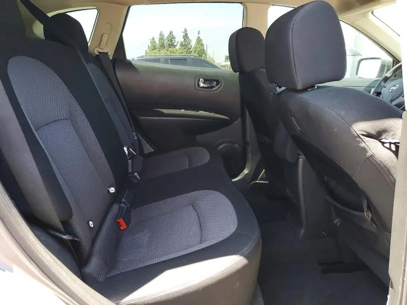 2012 NISSAN ROGUE S  