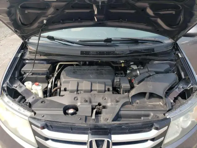 2016 HONDA ODYSSEY SE  