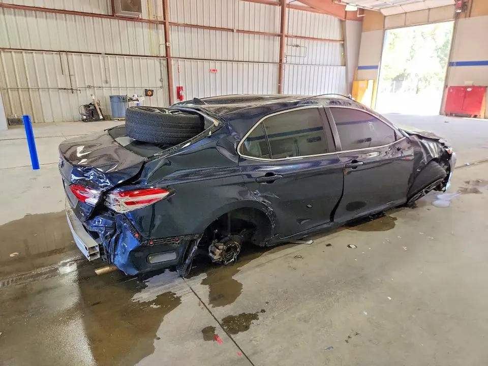 2020 TOYOTA CAMRY   