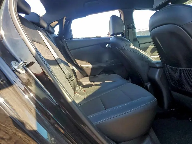 2021 KIA FORTE GT LINE  