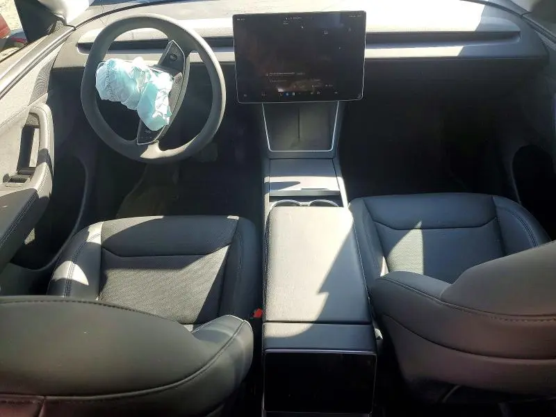 2026 TESLA MODEL Y   