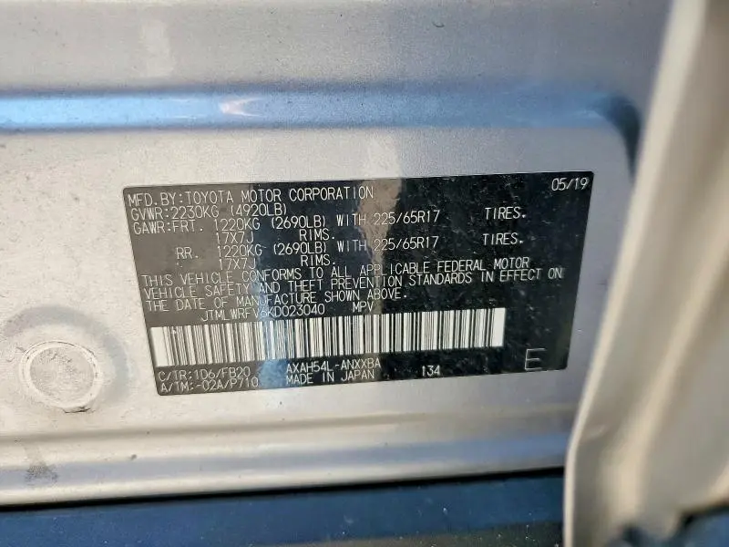 2019 TOYOTA RAV4 LE  