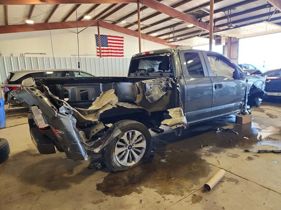 2017 FORD F150 SUPER CAB  
