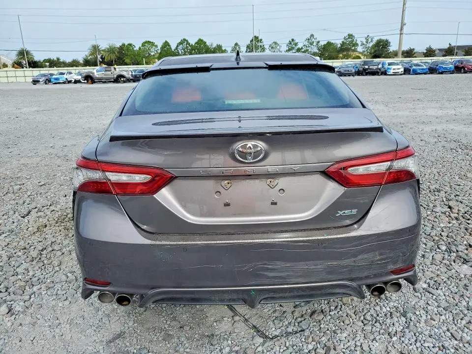 2018 TOYOTA CAMRY XSE  