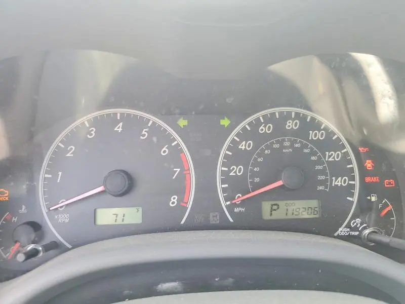 2010 TOYOTA COROLLA LE  