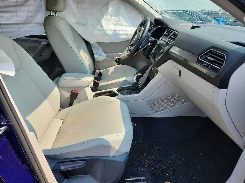2023 VOLKSWAGEN TIGUAN SE  