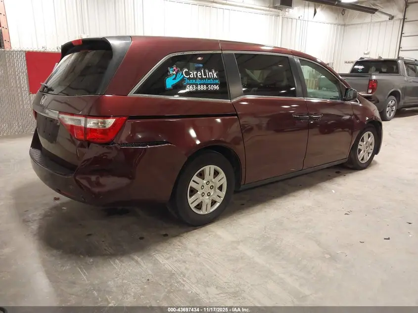 2011 HONDA ODYSSEY LX