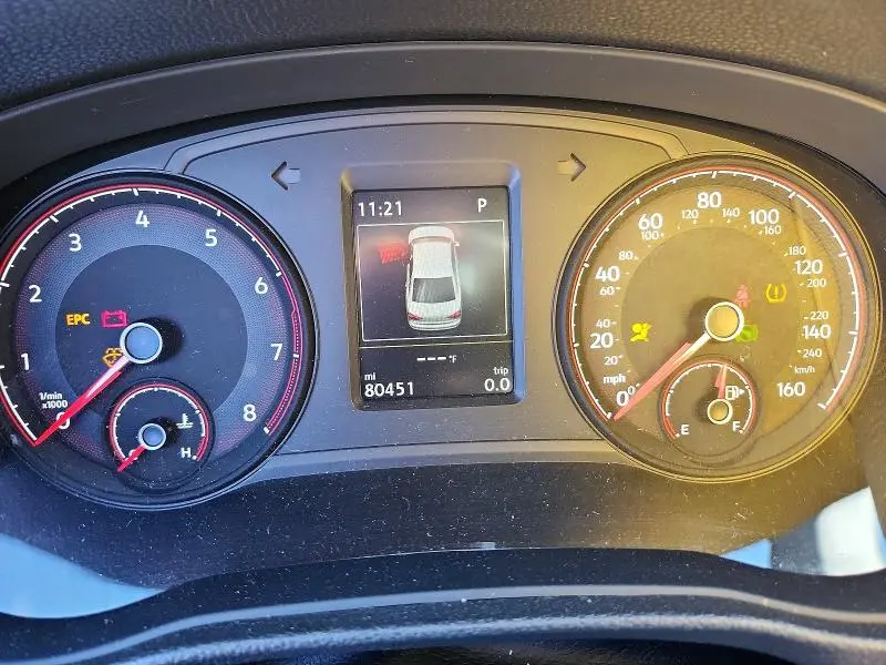 2021 VOLKSWAGEN PASSAT R-LINE  