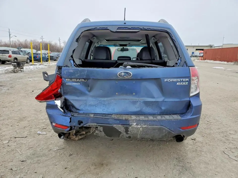 2012 SUBARU FORESTER LIMITED  