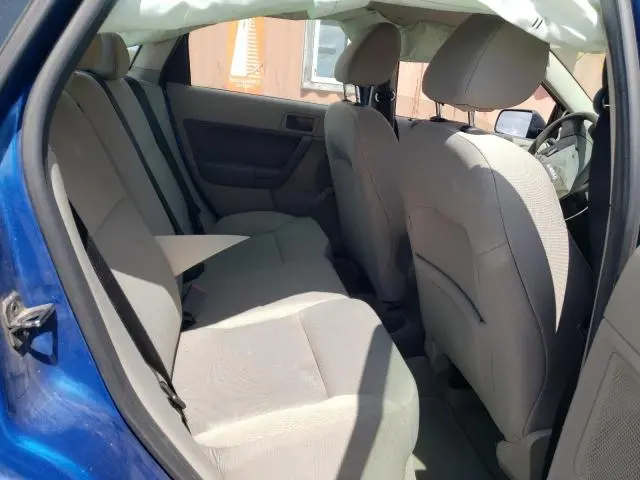 2010 FORD FOCUS S  