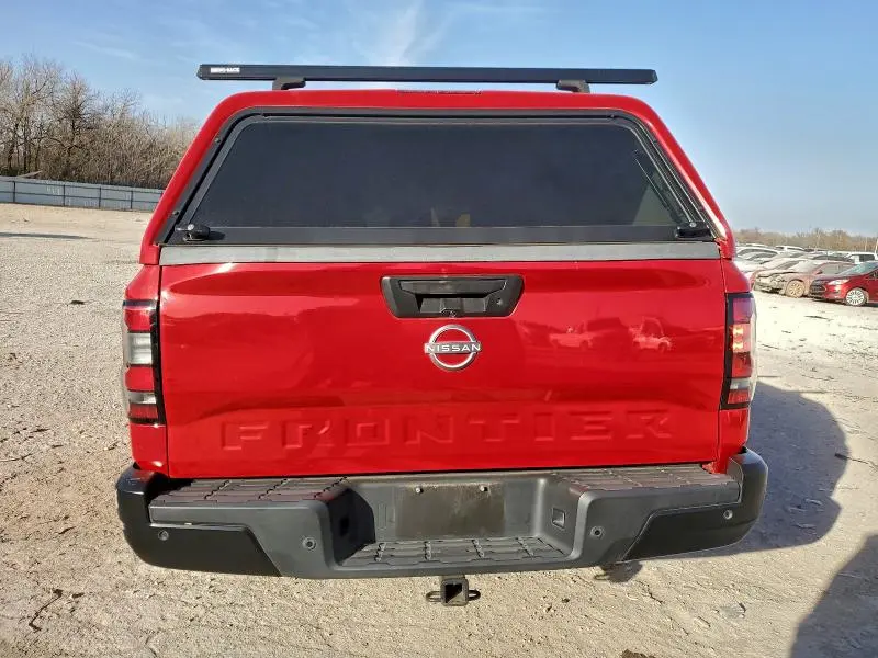2022 NISSAN FRONTIER S  