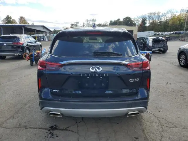 2021 INFINITI QX50 LUXE  