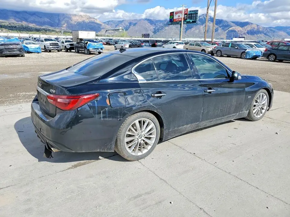 2018 INFINITI Q50 3.0T LUXE  