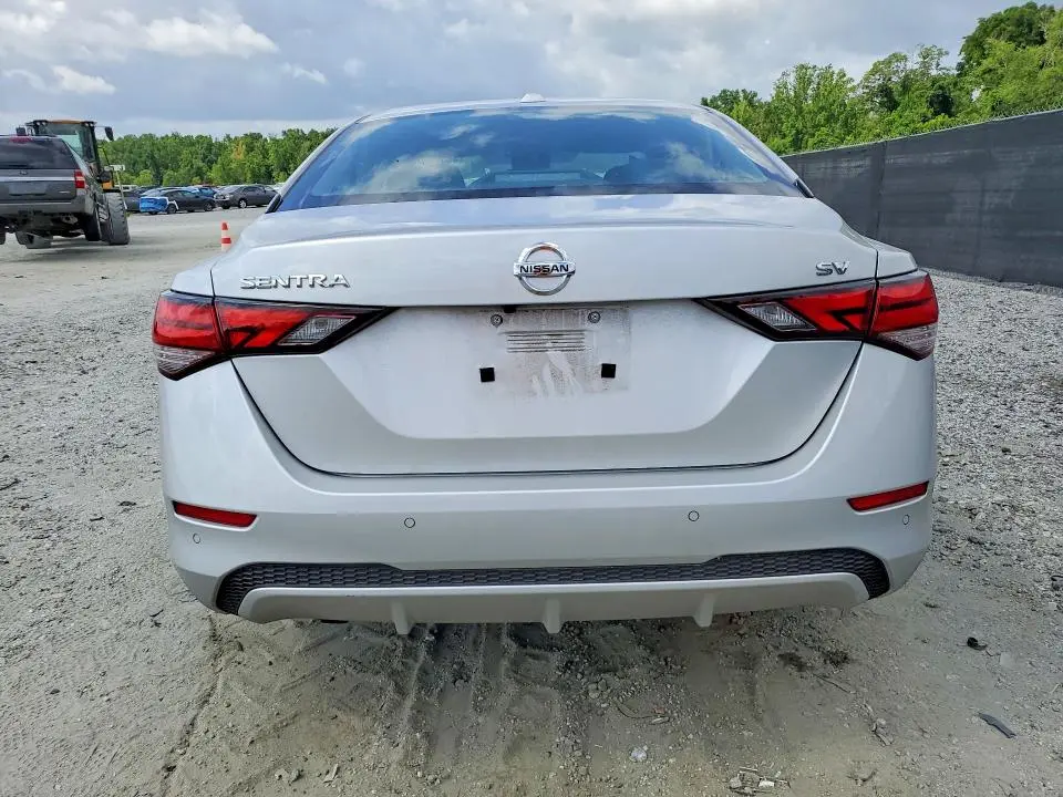 2023 NISSAN SENTRA SV  
