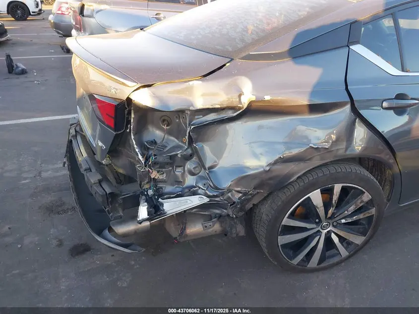 2020 NISSAN ALTIMA SR INTELLIGENT AWD