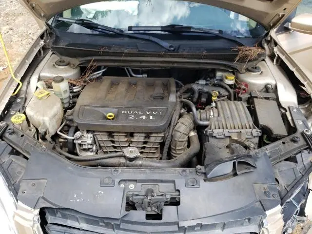 2014 CHRYSLER 200 LX  