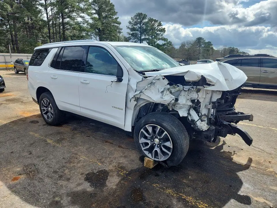 2021 CHEVROLET TAHOE C1500 LT  