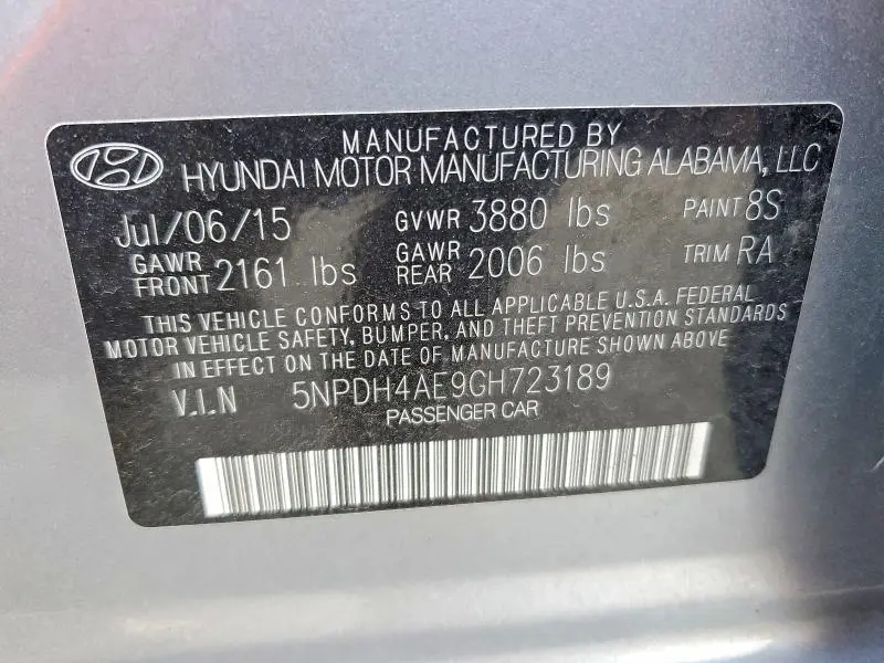 2016 HYUNDAI ELANTRA SE  