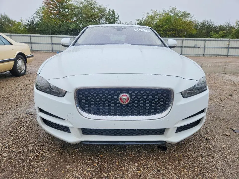 2018 JAGUAR XE   