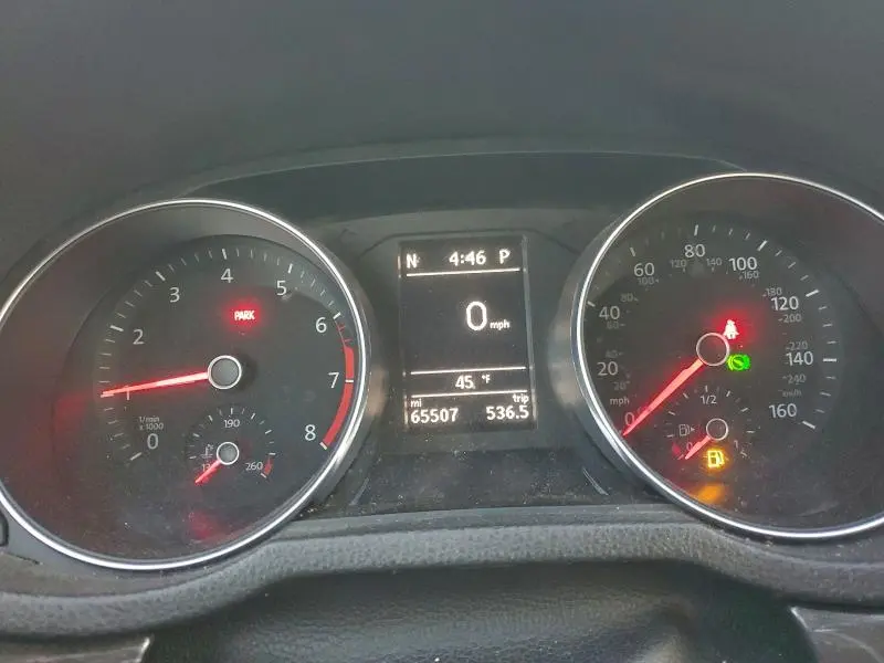 2017 VOLKSWAGEN PASSAT SE  