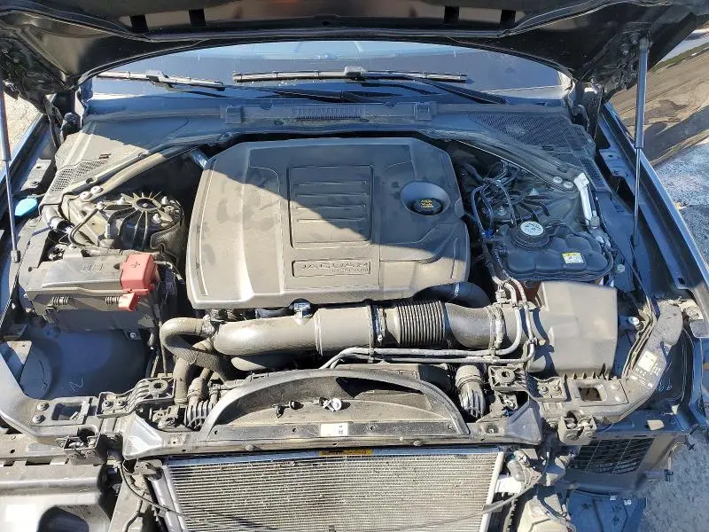 2020 JAGUAR XF PREMIUM  