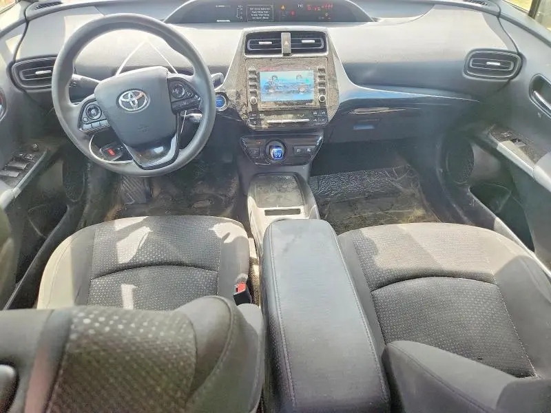 2021 TOYOTA PRIUS LE  