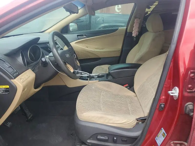 2012 HYUNDAI SONATA GLS  