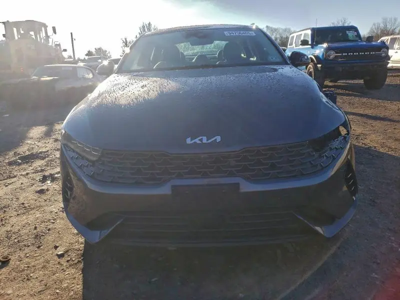 2022 KIA K5 EX  