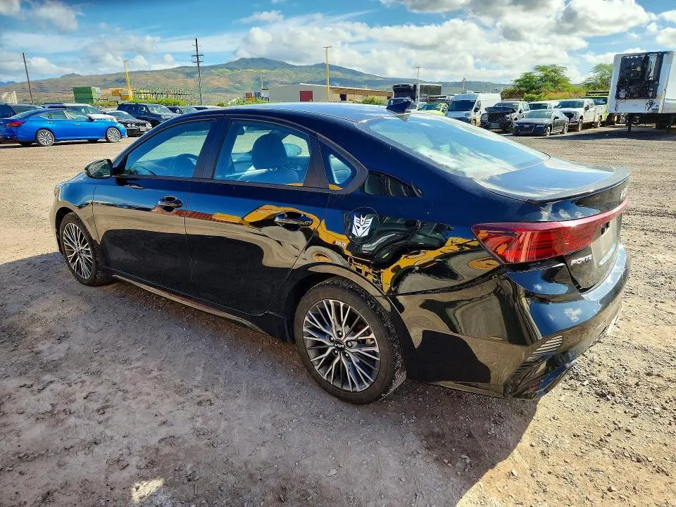 2023 KIA FORTE GT LINE  