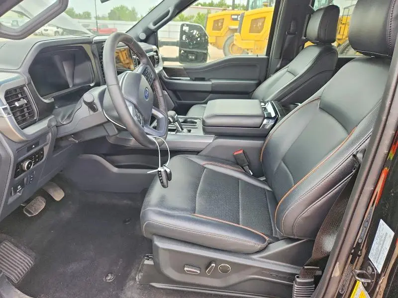2025 FORD F150 LARIAT  