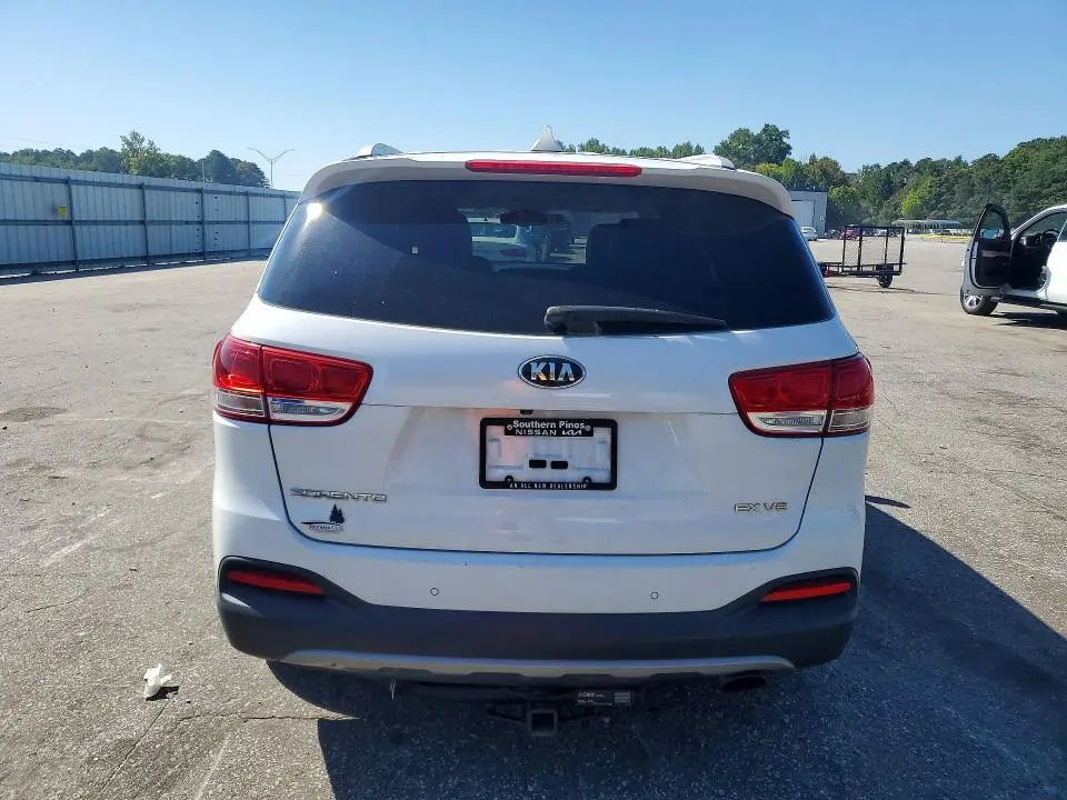 2017 KIA SORENTO EX  