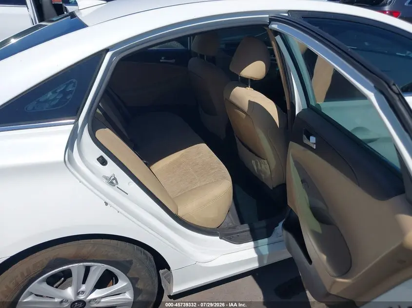 2013 HYUNDAI SONATA GLS