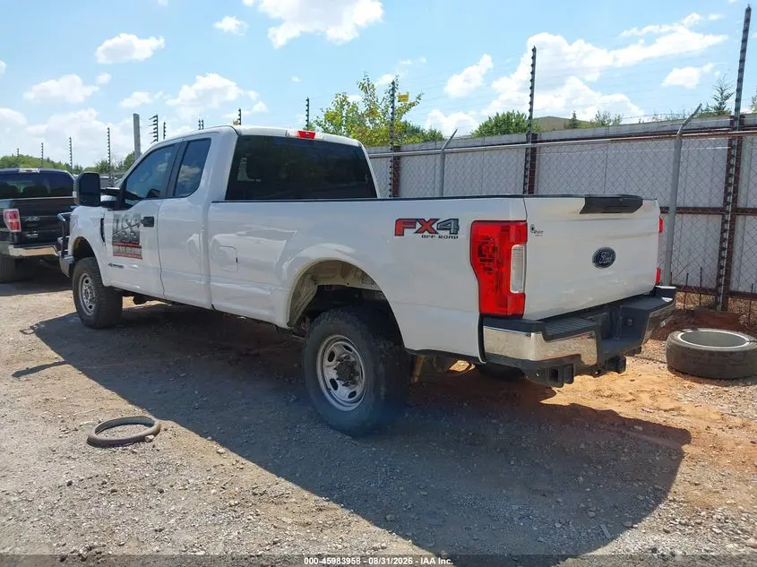 2017 FORD F-250 XL