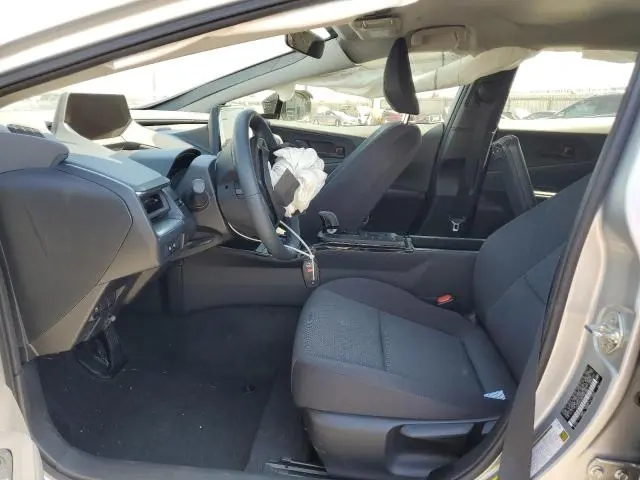 2024 TOYOTA PRIUS LE  