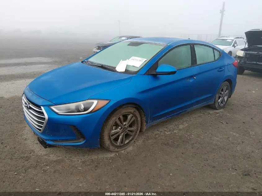 2017 HYUNDAI ELANTRA SE