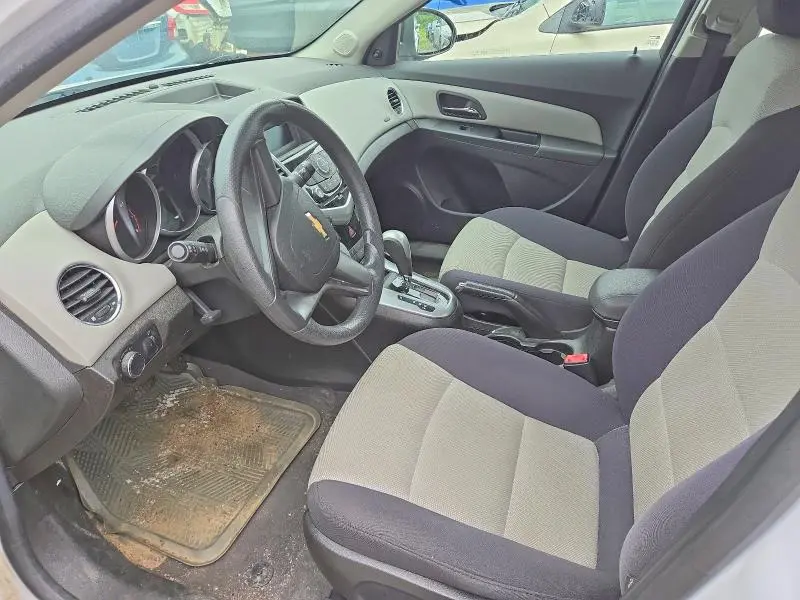2012 CHEVROLET CRUZE LS  
